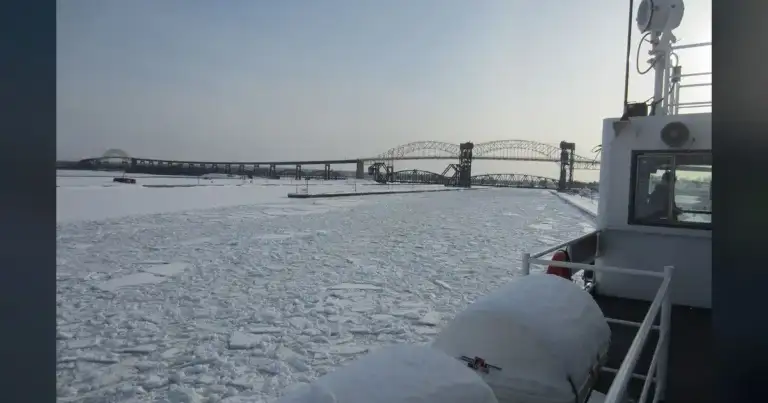 Coast Guard Defies Alaska's Brutal Sea, Rescues Family 9 Coast Guard Defies Alaska's Brutal Sea, Rescues Family