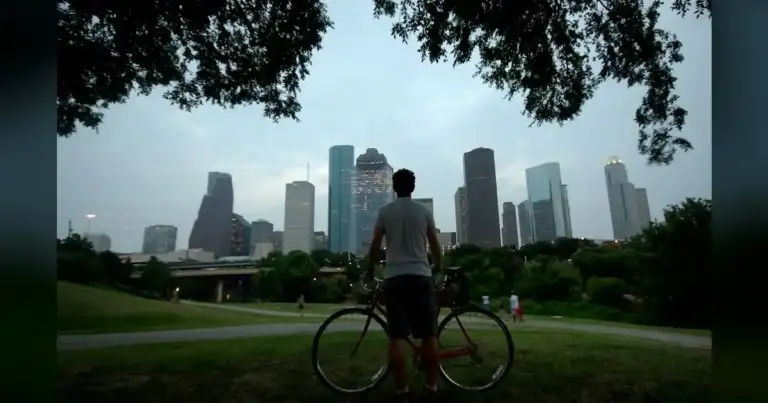 North Texas biking community mourns beloved cyclist they say was struck by driver - WFAA