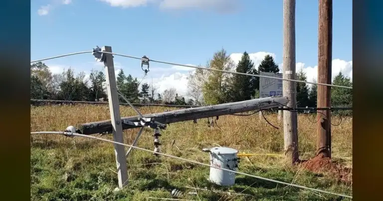 90 mph Winds Knock Out Power to 8,000+ Homes Across Montana Tuesday 17 90 mph Winds Knock Out Power to 8,000+ Homes Across Montana Tuesday