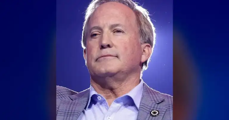 Paxton's Victoria Strategy: Bypass Media, Secure 2026