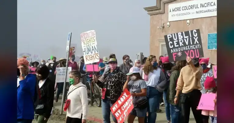 Oregon's Reproductive Rights Act just got gutted by court. 4 Oregon's Reproductive Rights Act just got gutted by court.