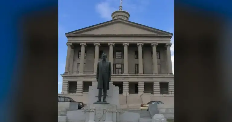 Sarah Johnson: Tennessee patients suffer needlessly without medical marijuana. 13 Sarah Johnson: Tennessee patients suffer needlessly without medical marijuana.