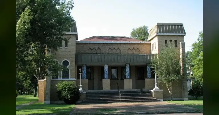 Suspect Laughed While Confessing to Synagogue Arson—His Father Speaks Out