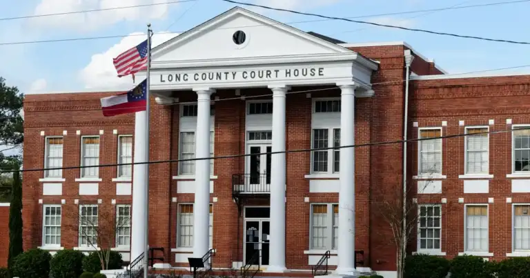 Mayor Johnson Still Rocking Ludowici's Police