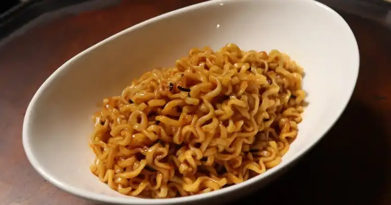 Kapolei's Michelin ramen: hype, not culinary art.