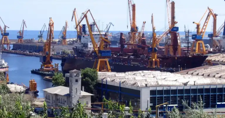 Staten Island Shipyard Blast Kills Kevin Johnson, Injures 30+ 2 Staten Island Shipyard Blast Kills Kevin Johnson, Injures 30+