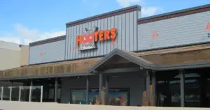 3 Hooters Locations in MA Are Gone Forever