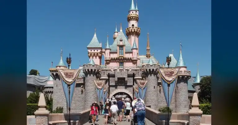 Arizona Boy's Disneyland Billionth—Local Kids Get $2M Trips 1 Arizona Boy's Disneyland Billionth—Local Kids Get $2M Trips